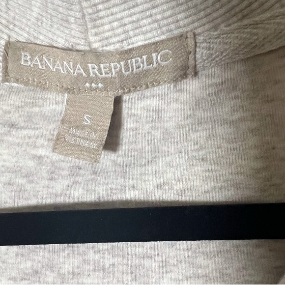 Banana Republic Gray Cowl Neck Sweater Soft Knit Cream size small - Picture 4 of 5